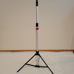Pitch-It IV Pole by Sharp Tripod Base