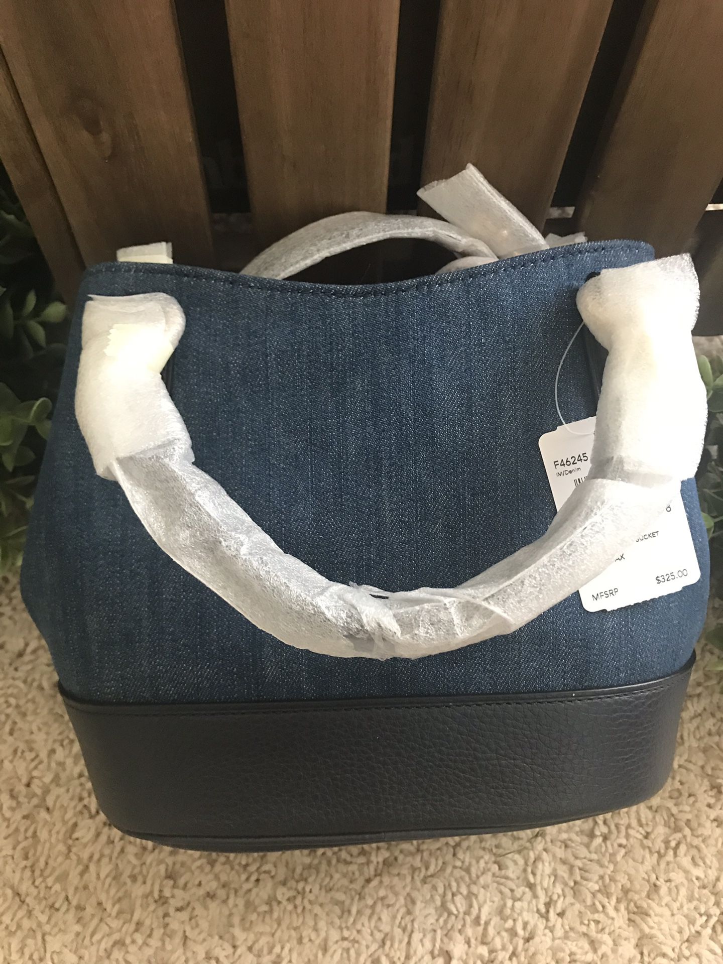 Coach Micro Ally Denim Bucket Bag for Sale in Katy, TX - OfferUp