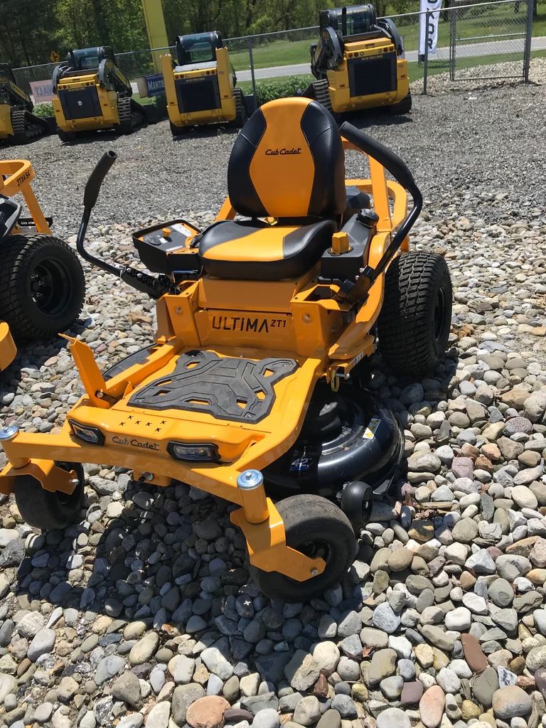 Club Cadet zero turn mower brand new!!