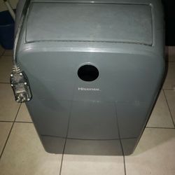 Hisense /with Remote and Bluetooth. Air Conditioner