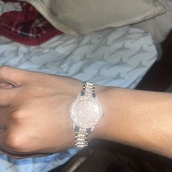 men/ women shiny watch