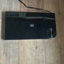 Blu-ray 3-D DVD player