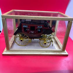 Franklin Mint Wells Fargo Overland Stagecoach W/Case! Diecast Model 1:16