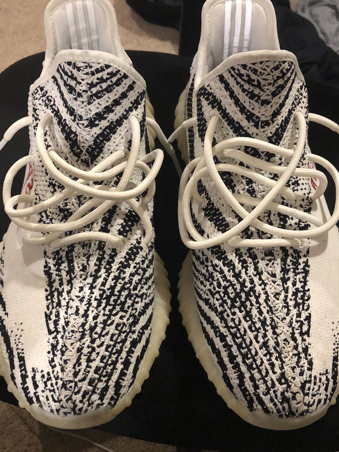 Yeezy 350 V2 Zebra