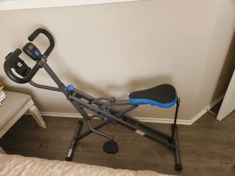 Squat machine