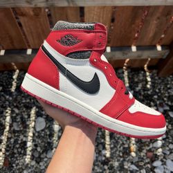 Jordan 1 High Lost and Found (Size 2Y, 2.5Y, 5.5Y, 6.5Y, 7Y)