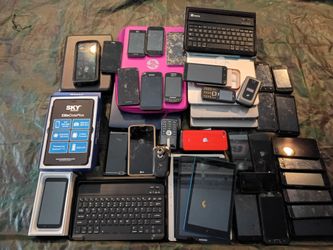 Cell Phones Laptops and Ipads LOT
