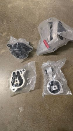 Engine mounts