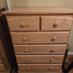 Solid Wood Chest of Drawers