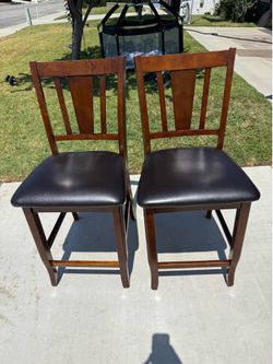 Pair of two barstools/tall kitchen chairs
