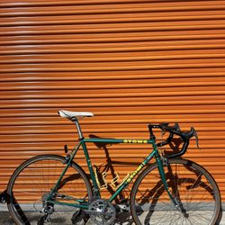 Vintage Stowe Team Road Bike Full Shimano 600 groupset downtube shifters, 7-spd