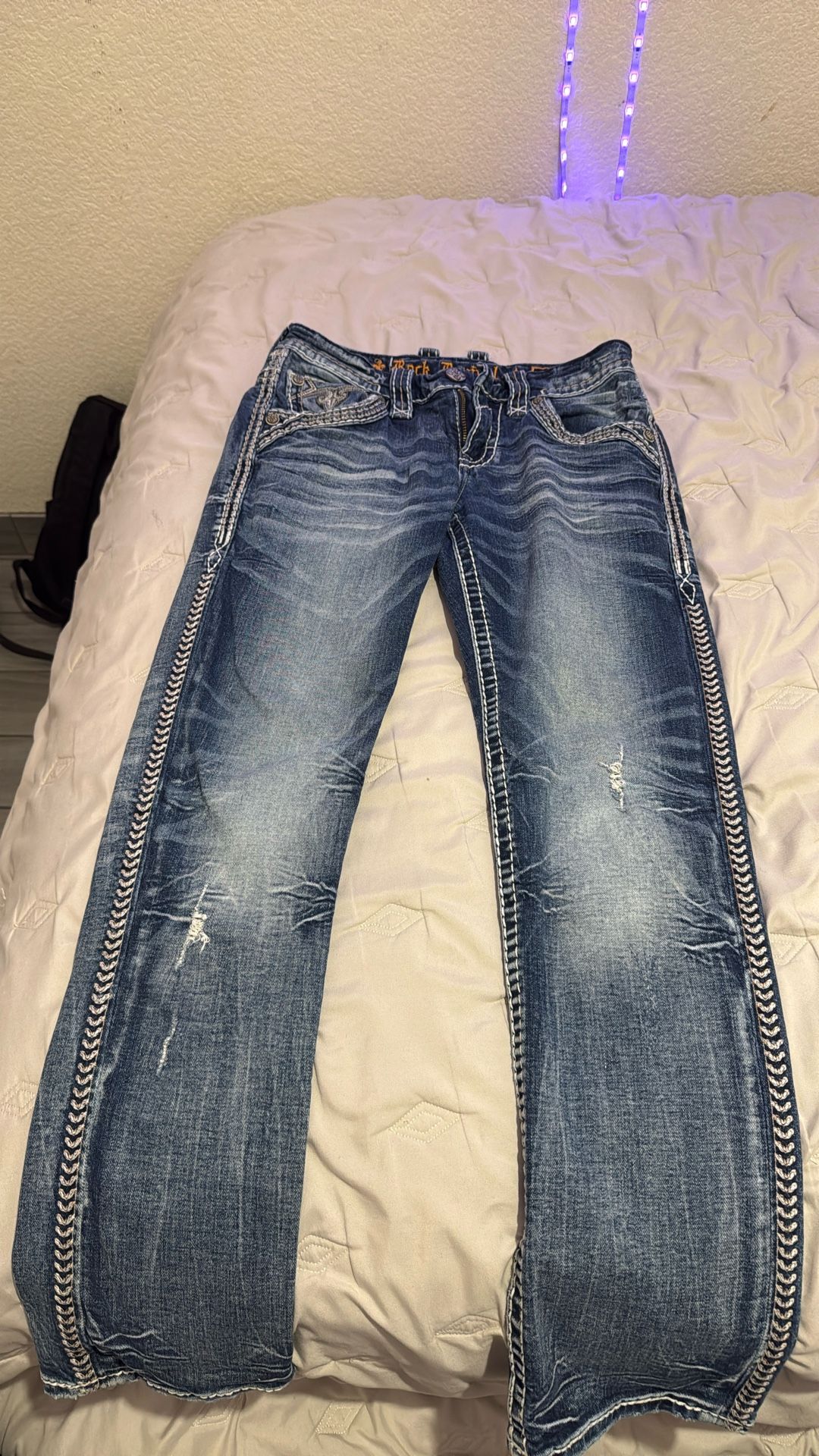 Size 29 Rock Revivals Slim Straight