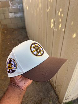 BOSTON BRUINS SNAPBACK HAT CURVED BILL