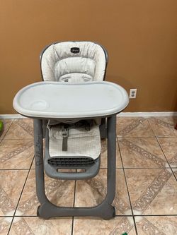 Chicco adjustable high chair