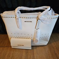 NWT!! MICHAEL KORS JET SET TOTE WITH WALLET