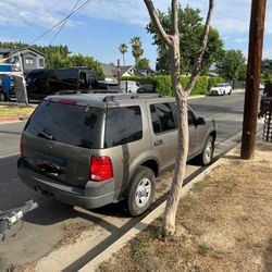 2003 Ford Explorer
