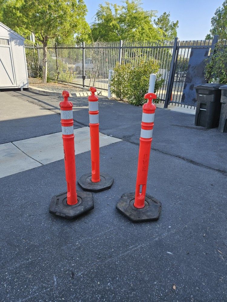 Delineators Post