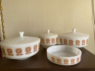 1960’s Dish set with lids