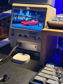Mac mini m4 32g unique setup + monitor with ssd enclosure.