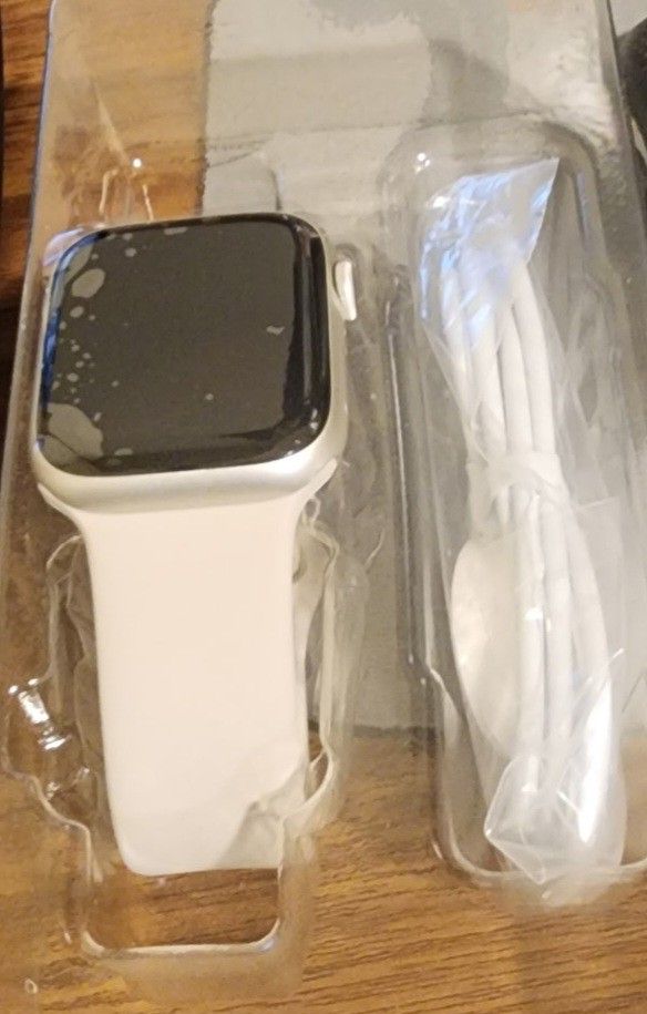 APPLE WATCHES SERIES 9 WHITE MM45 STARLIGHT CELLULAR