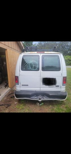 2007 Ford E-250