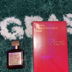Baccarat Rouge 540 70ml BRAND NEW Smells Amazing!