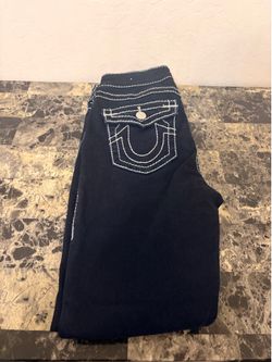 True Religion dark blue jeans with white stitching size 29