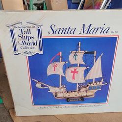 Santa Maria Vintage Wooden Boat- New in box