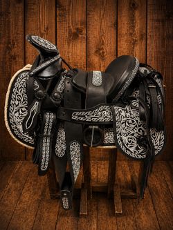 Montura bordada 100% calidad