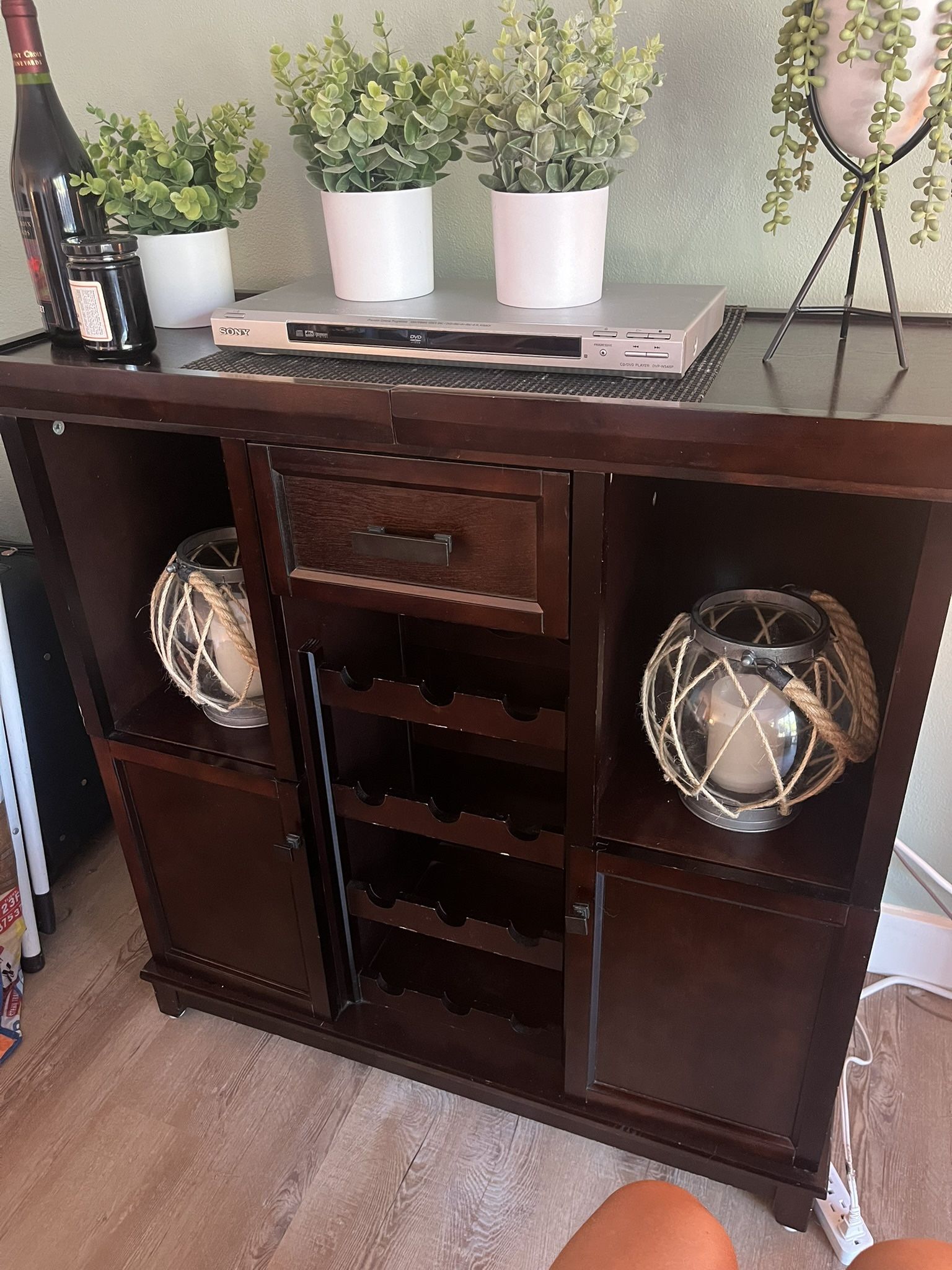 Mini Bar