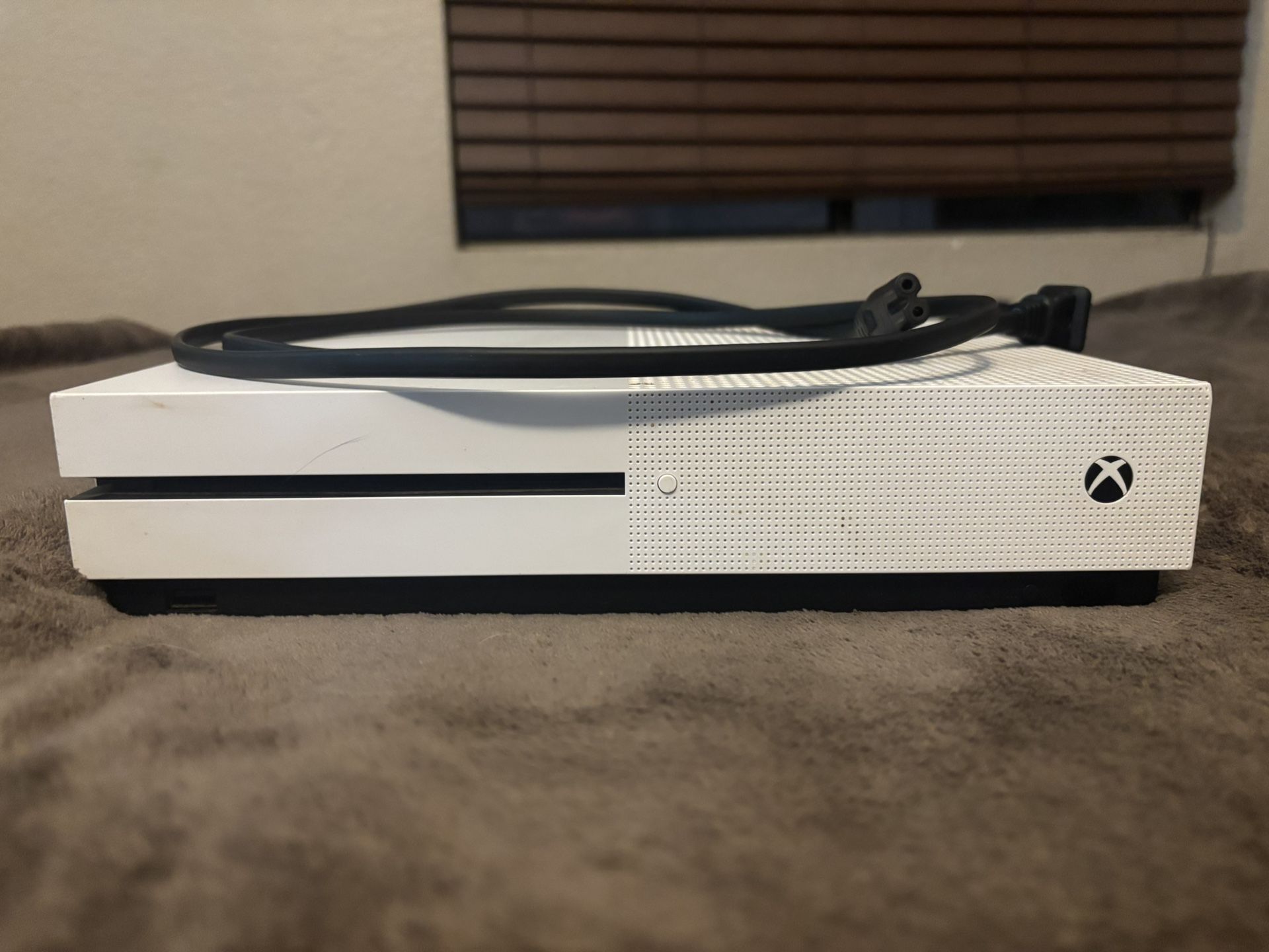 Microsoft Xbox One S 500GB Console - Fast Delivery