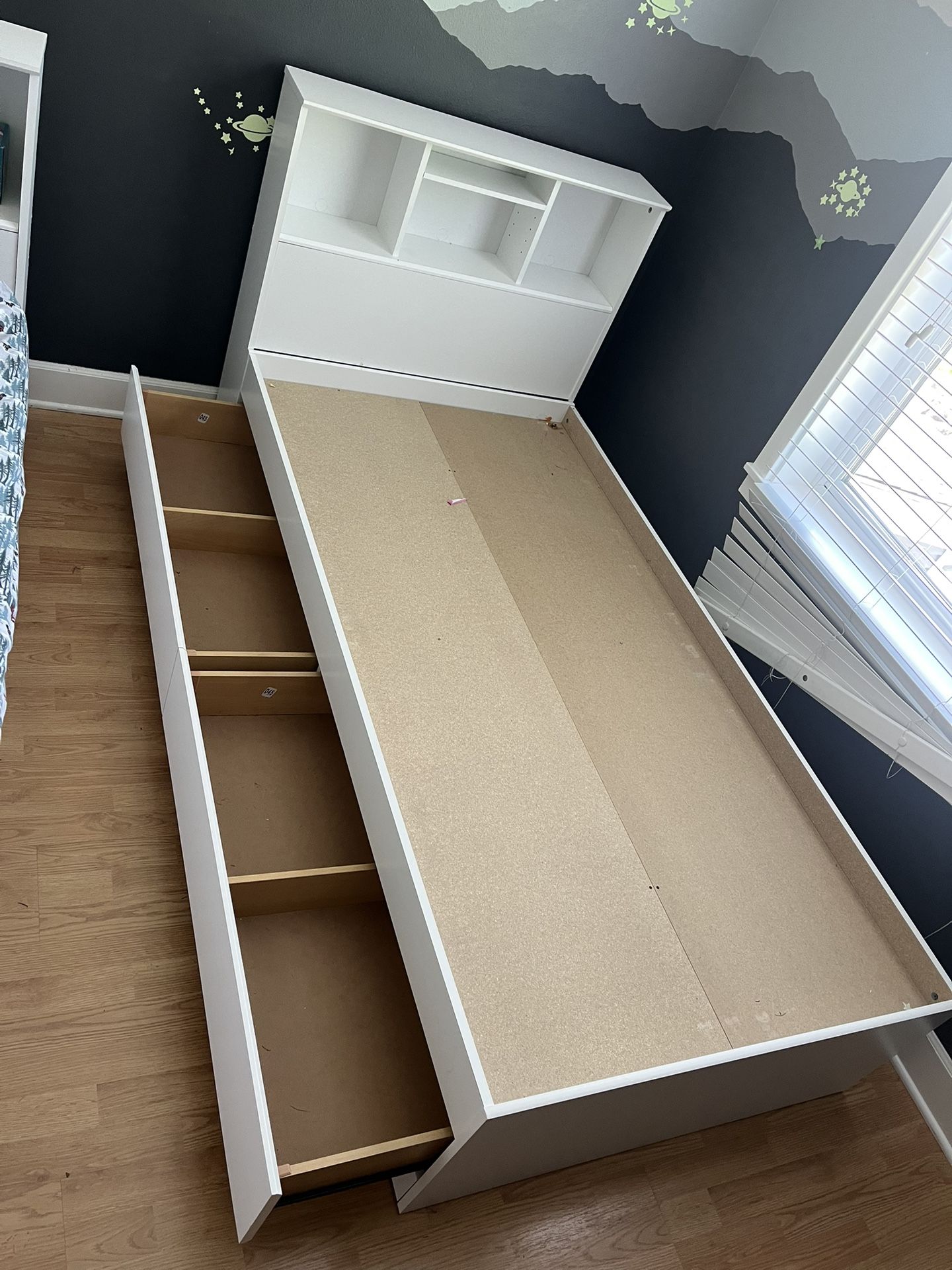 Twin Platform Bed With Storage