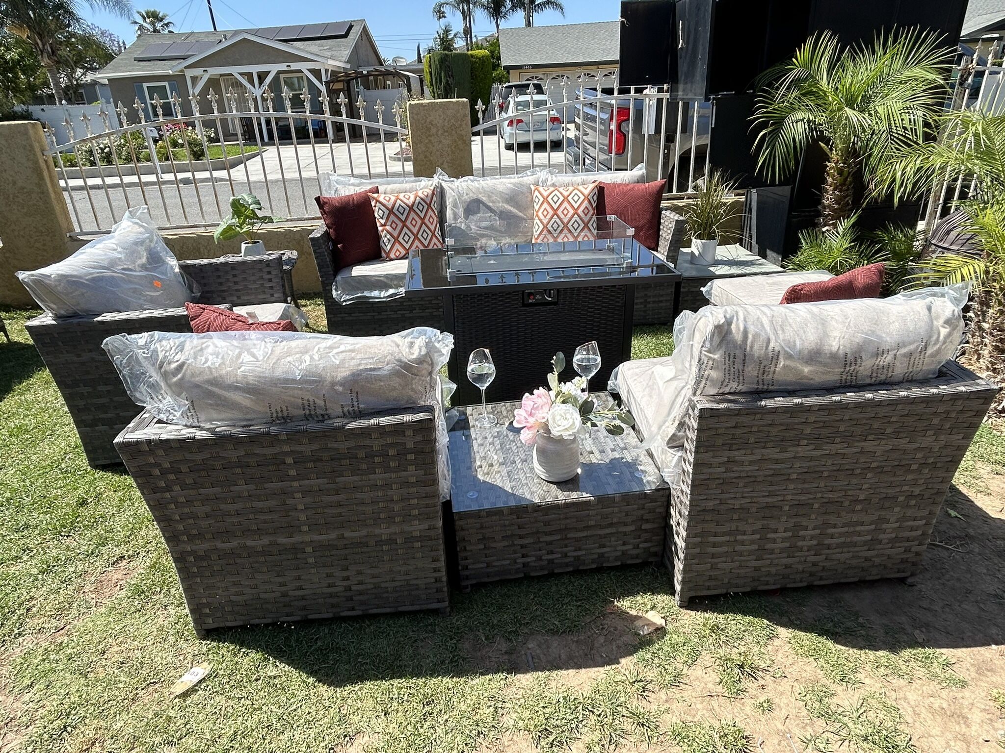 Patio Furniture Set Outdoor New In The Box