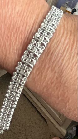 New Gorgeous 925 Sterling Silver ( plata) 178 Small Real Diamonds 7/8” Bracelet  SALE. $340 🍀