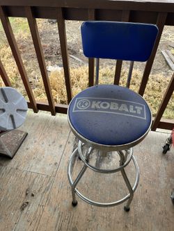 Kobalt Barstool
