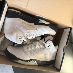 Jordan 5s 