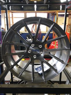 20x9 front 20x10.5 rear 5x115 Dodge Charger, challenger, Chrysler 300 and more. 20 inch rims . 1250$ for the set of 4 wheels .