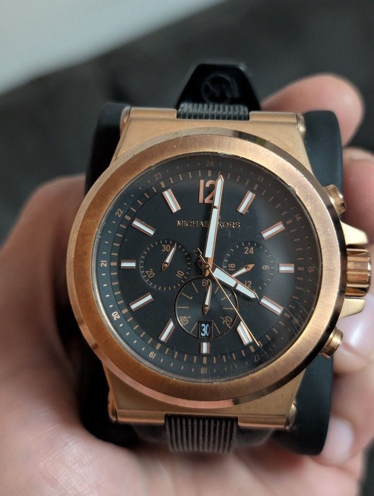 Michael Kors Oversized Dylan Rose Gold Chronograph Watch 