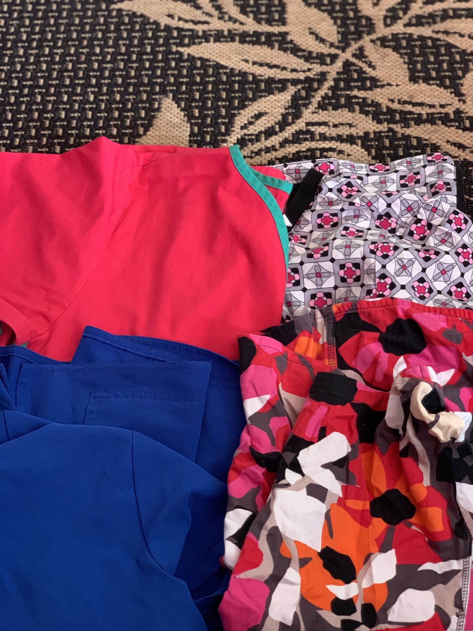 11 Med Scrubs Tops All For $45