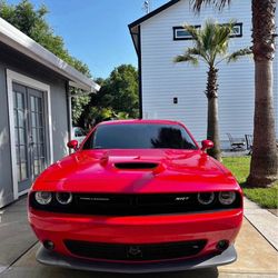 Dodge Challenger Srt 392