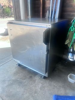 BeverageAir Beverage Cooler