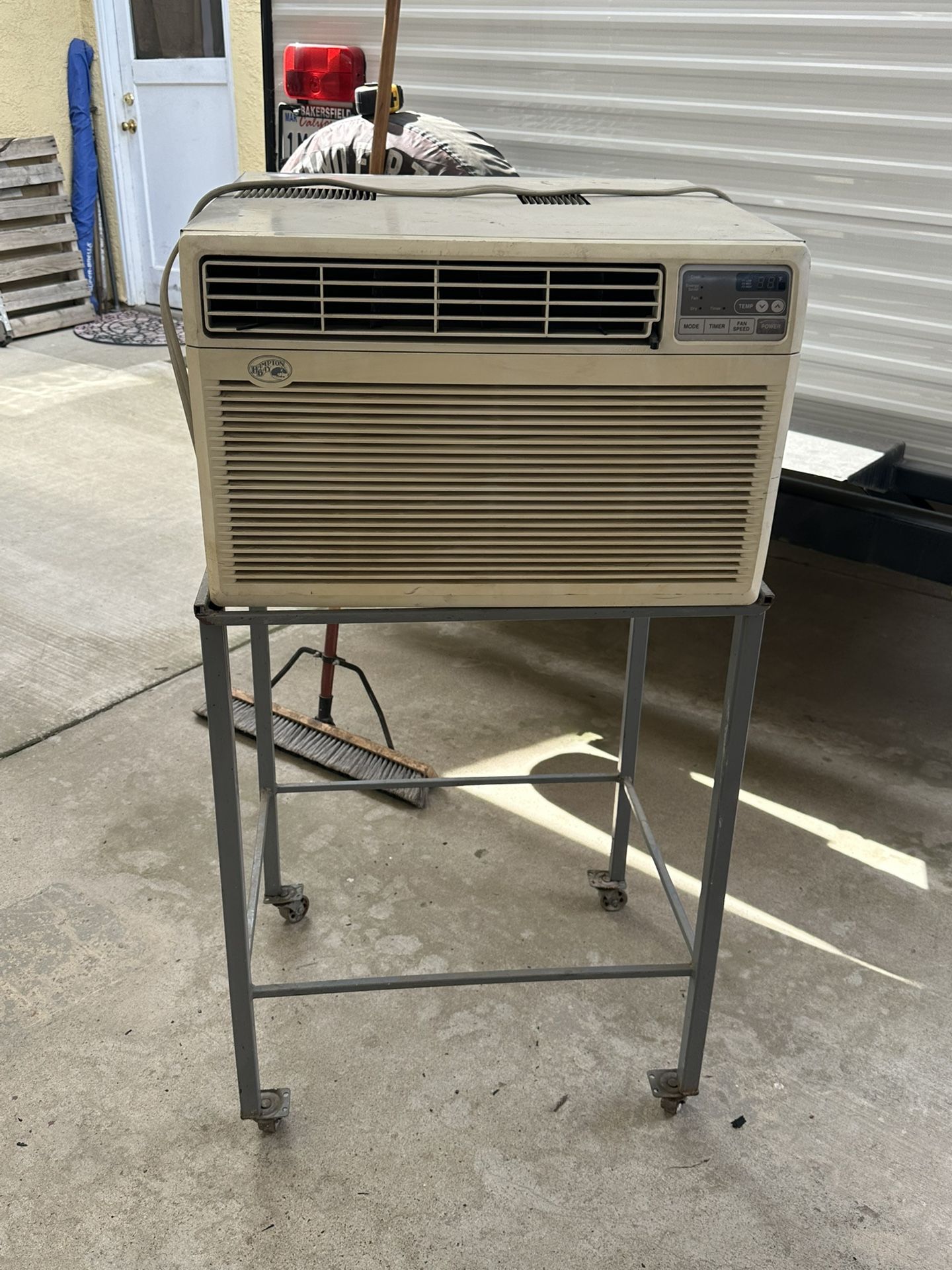 AC Window Unit w/ Stand