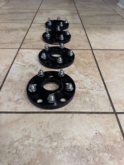 Wheel spacers for Toyota and lexus