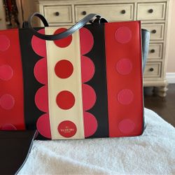 Brand new Valentino Garavani Handbag