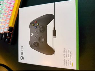 Xbox wireless gaming controller black console pc and android Bluetooth usb c
