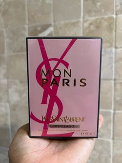 Yves Saint Laurent Mon Paris Intensement Perfume