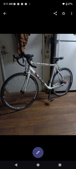 CINELLI THE MACHINA ROAD BYKR