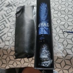 Umbrella folding blue for sun, rain n more