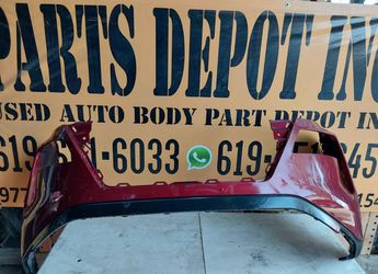2021-2023 Nissan rogue front bumper oem
