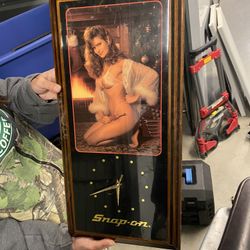 Vintage Snap On Tools Christmas Pinup Girl Lingerie Bikini Wall Clock 
